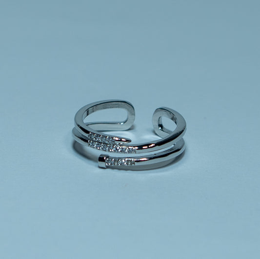 Bague ajustable contemporaine en argent avec clous en en argent 925